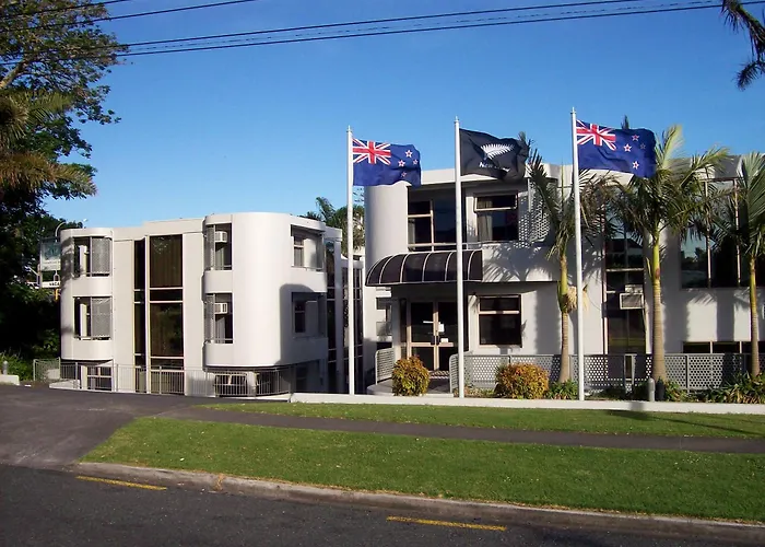 Carnmore Hotel Takapuna