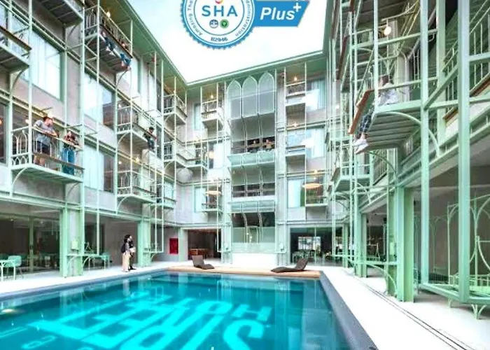 Samsen Street Hotel