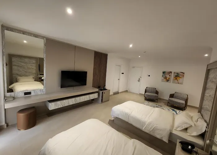 Imperial Suites Hotel