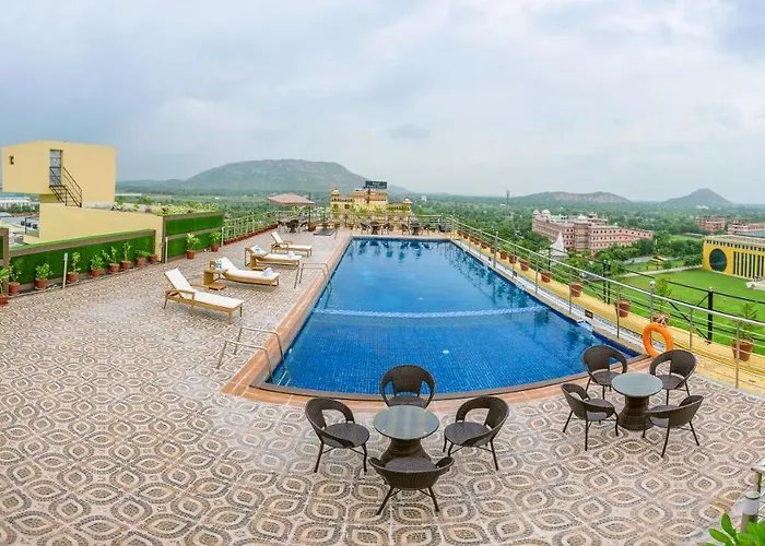 Golden Tulip Kukas Jaipur Hotel