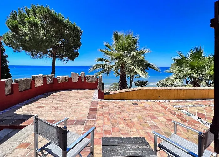 Aeneas' Landing Resort
