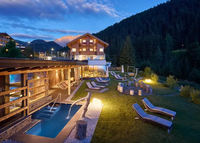 Hotel Comploj Adults Only