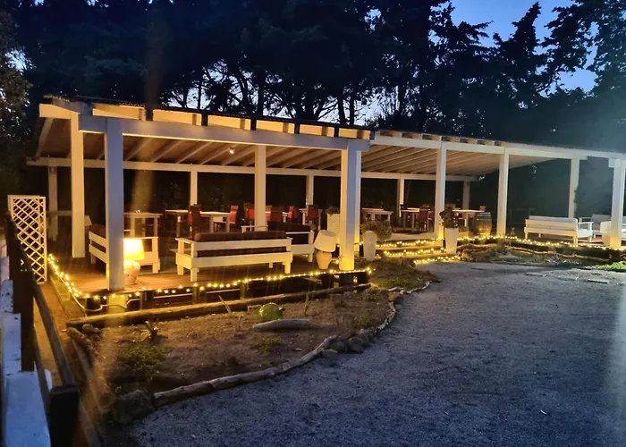 Is Benas Country Lodge