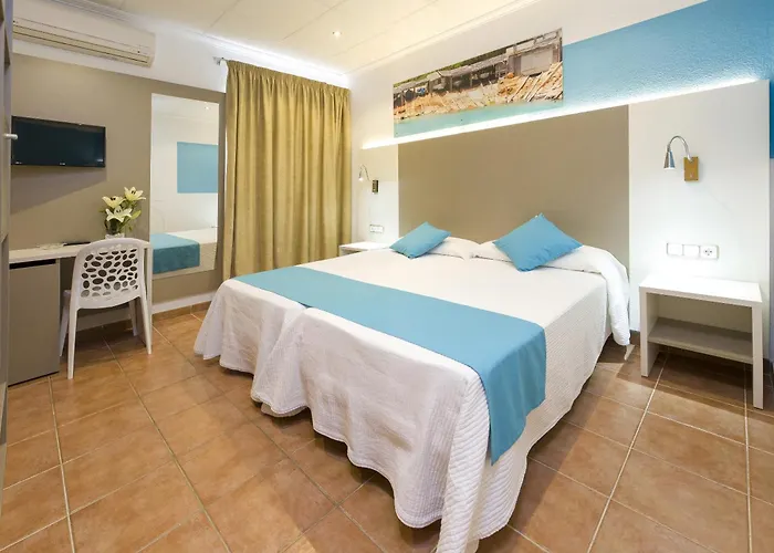 Hostal Adelino