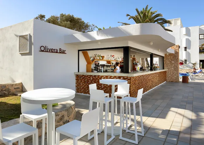 Grand Palladium White Island Resort & Spa Playa d'en Bossa