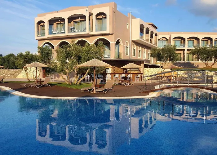 Elegance Luxury Executive Suites - Adults Only Tragaki
