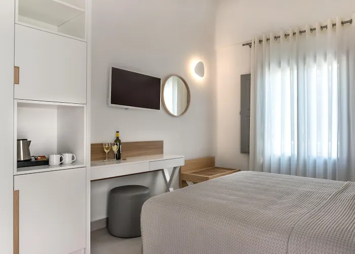 Strogili Hotel - Adults Only Kamari 