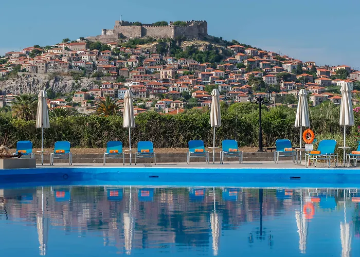 Delfinia Hotel & Bungalows