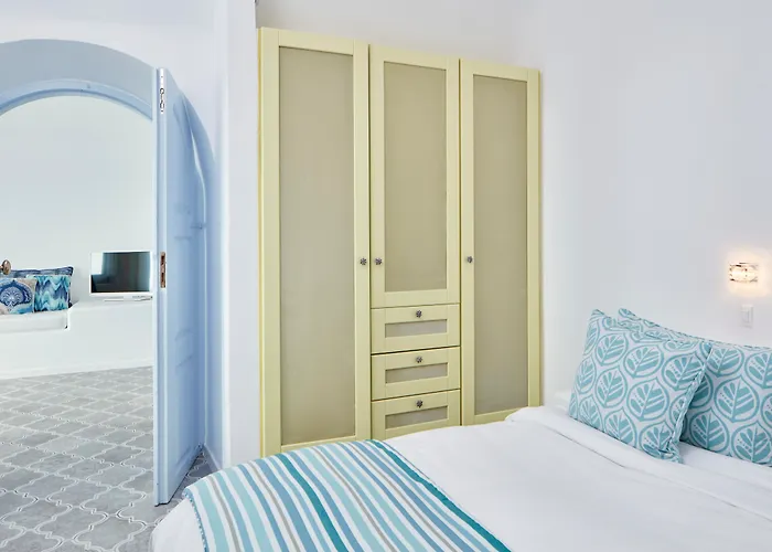 Astra Suites Imerovigli 