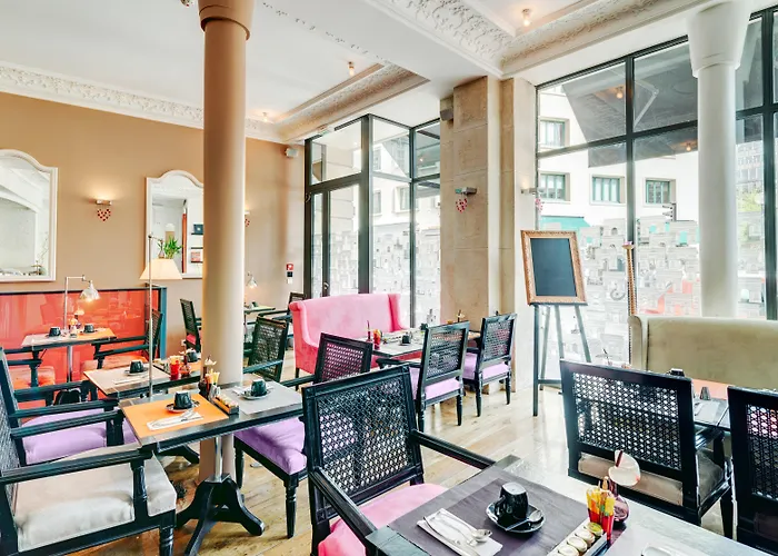 Le 123 Elysees - Astotel