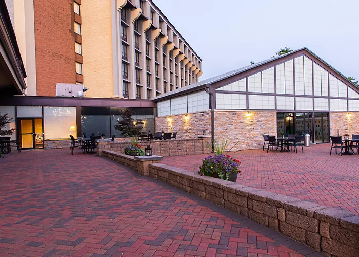 Hilton St. Louis Airport