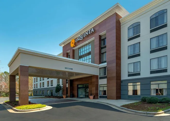 La Quinta By Wyndham Raleigh Downtown North