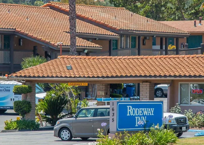 Rodeway Fallbrook Downtown