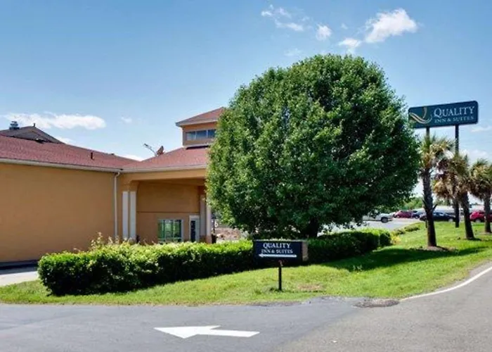 Quality Inn & Suites