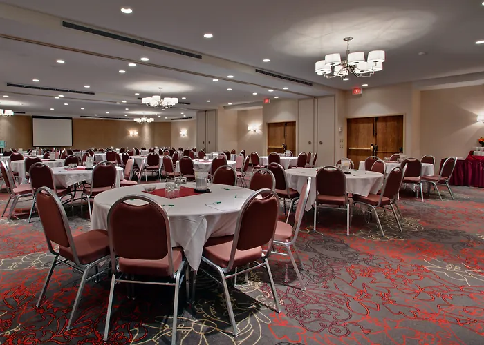 Allure Hotel & Conference Centre, Ascend Hotel Collection