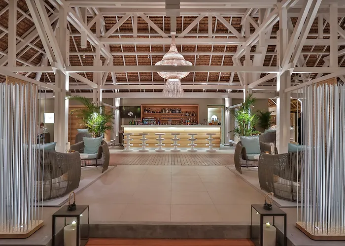 The Bay Club At Anahita