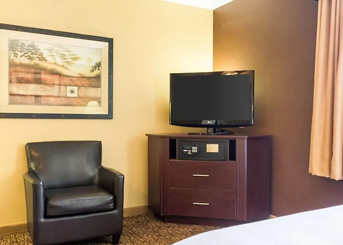 Mainstay Suites Minot