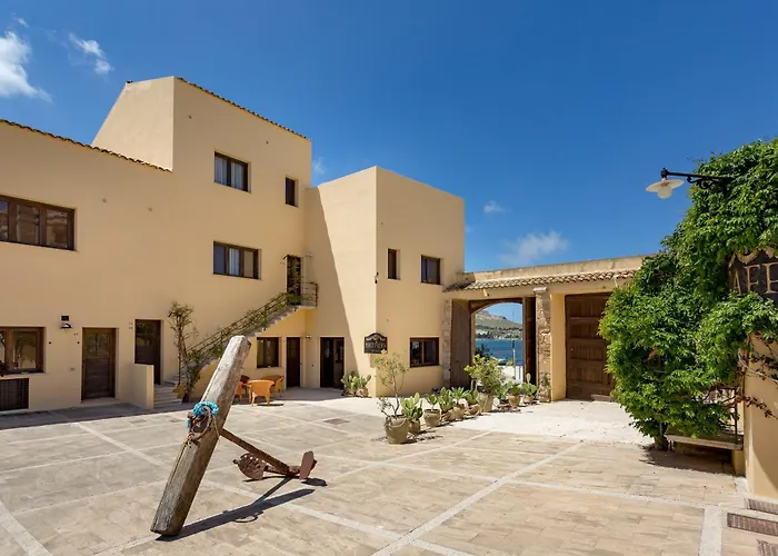 Phi Hotel La Tonnara Di Bonagia Valderice