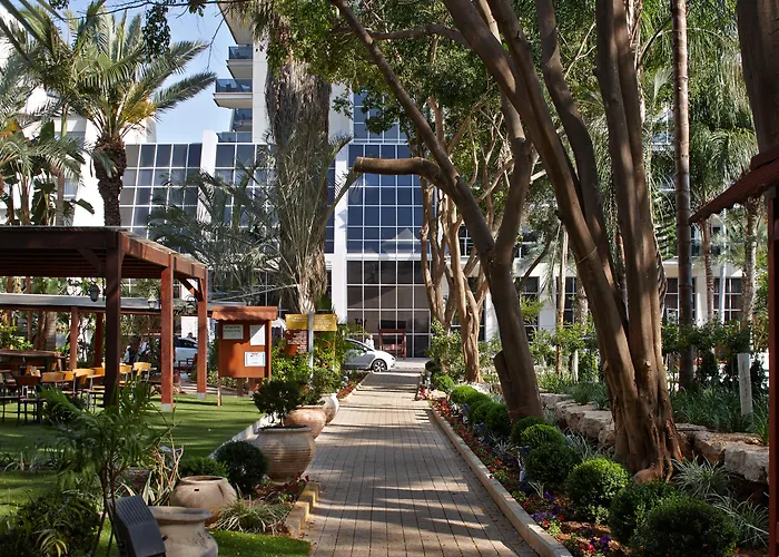 Kfar Maccabiah Business & Sport Hotel