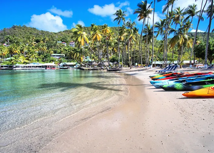 Marigot Beach Club & Dive