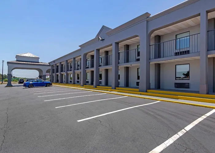 Clarion Pointe Mcdonough