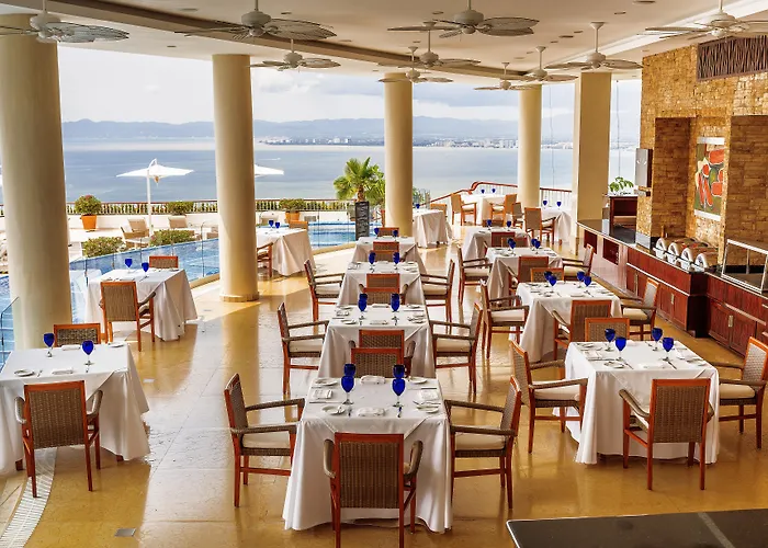 Grand Miramar All Luxury Suites & Residences (Adults Only) Puerto Vallarta