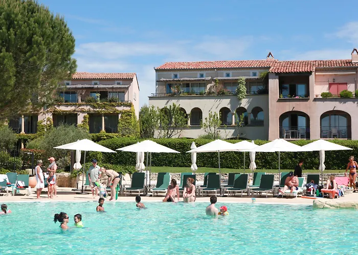 Village Pierre&Vacances Pont Royal en Provence