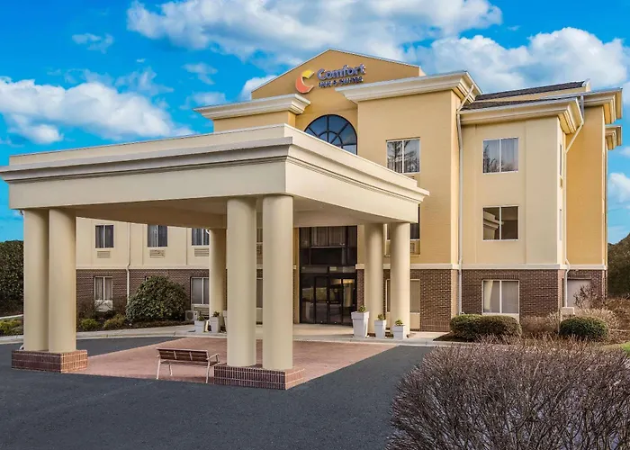 Comfort Inn & Suites Brevard North