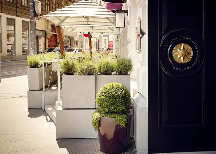 Hotel Sans Souci, Vienna