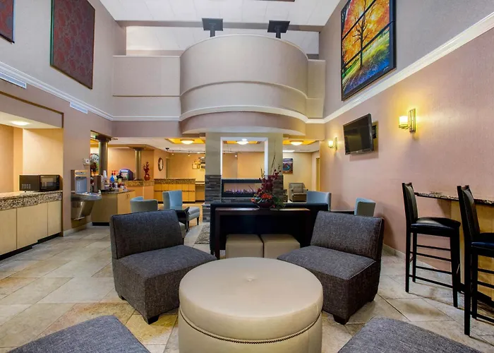La Quinta By Wyndham Springfield South