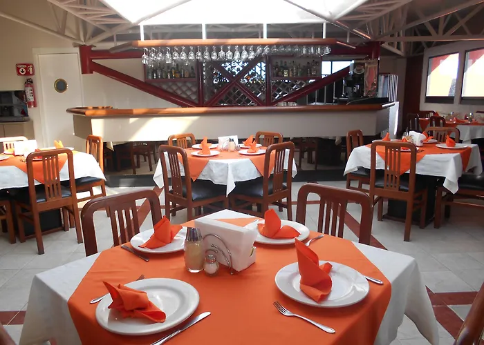 Hotel Puente Real