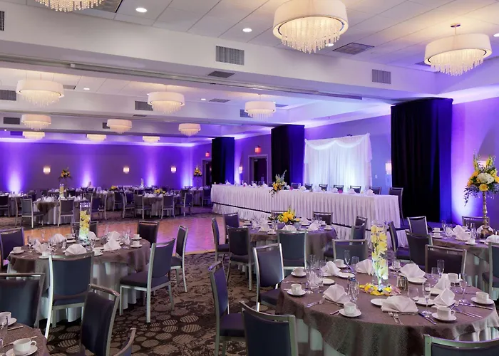 Doubletree By Hilton Syracuse