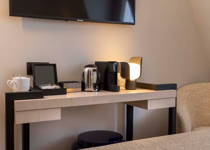 Hotel Le 37 Bis Neuilly-sur-Seine