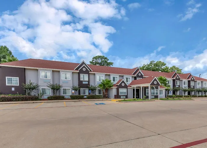 Quality Inn & Suites Longview I-20