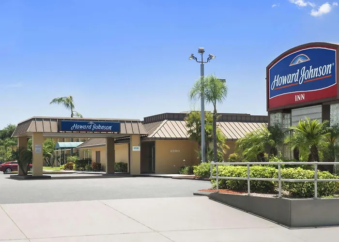 Howard Johnson By Wyndham Winter Haven Fl
