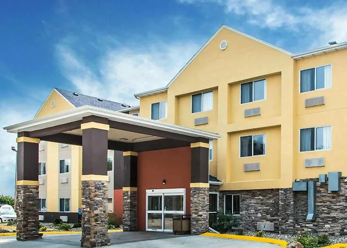Comfort Inn & Suites Waterloo - Cedar Falls