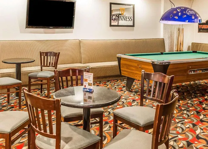 Quality Inn & Suites Indiana South