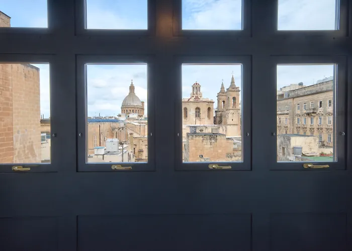 La Falconeria Hotel La La Valletta