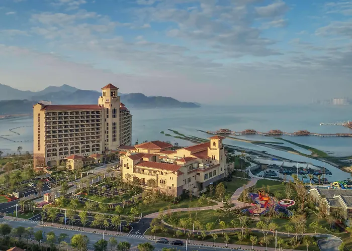 Doubletree By Hilton Huidong Resort