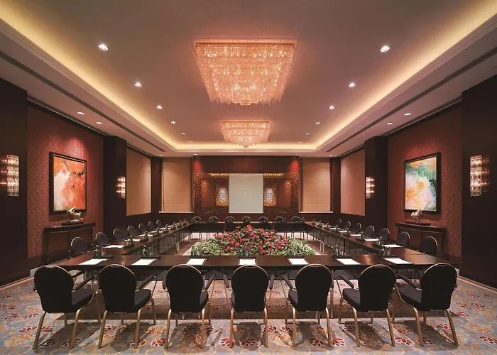 Shangri-La Manzhouli