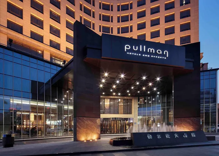 Pullman Anshan Time Square