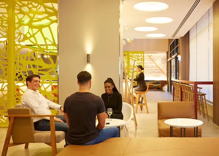 Holiday Inn Express Sydney Macquarie Park By Ihg