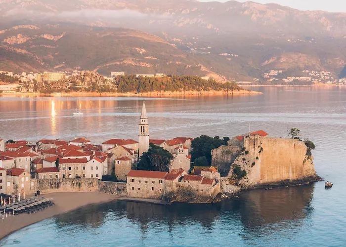 Iberostar Waves Slavija Hotel Budva
