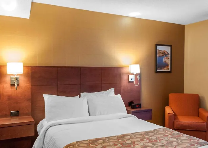 Quality Hotel & Suites Gander