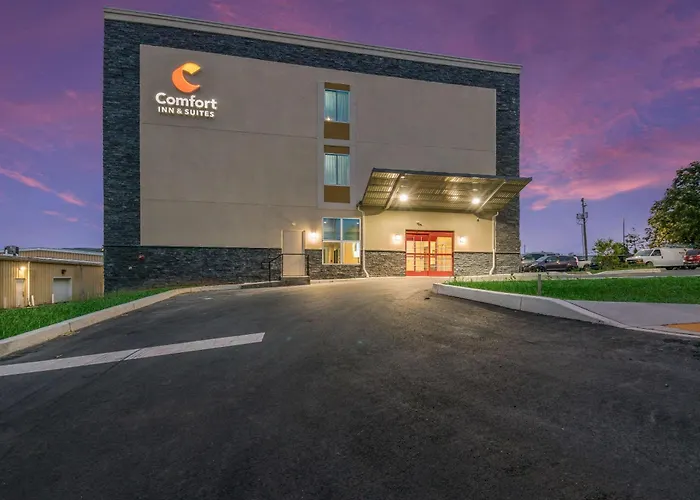 Comfort Inn & Suites Harrisburg - Hershey West