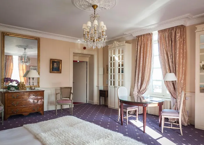 Chateau D'Apigne Rennes Le Rheu