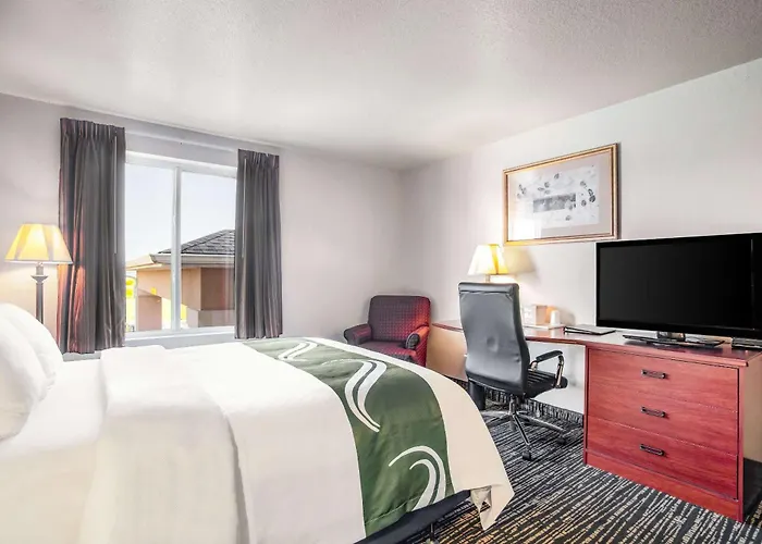 Quality Inn Parsons North