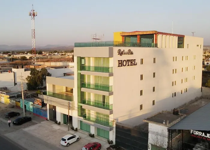 Real De La Peña Hotel 2