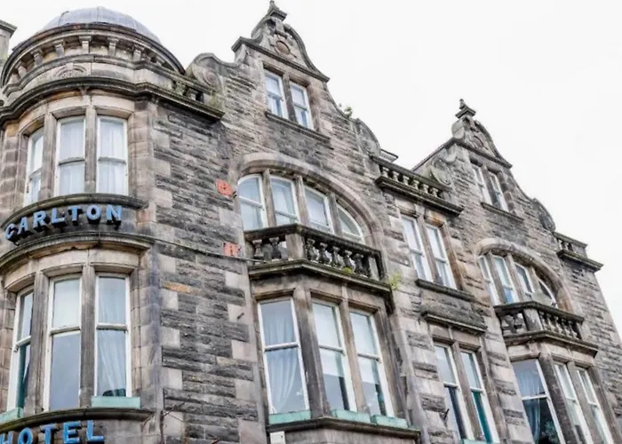 Carlton Hotel