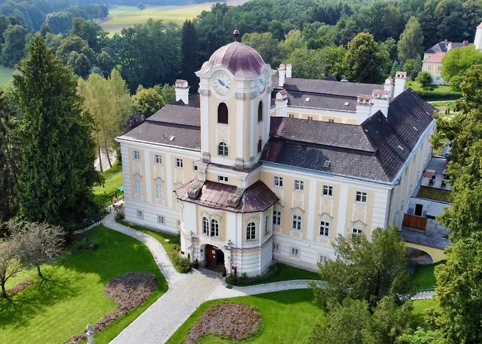 Schlosshotel Rosenau Superior